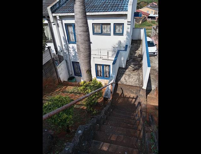 2 BEDROOM HOUSE FOR SALE IN LOTUS PARK